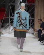 カルバン・クライン 205W39NYC 18年秋コレクション、ジェンダーの垣根を超えた近未来｜写真17