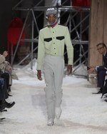 カルバン・クライン 205W39NYC 18年秋コレクション、ジェンダーの垣根を超えた近未来｜写真20