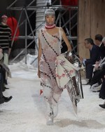 カルバン・クライン 205W39NYC 18年秋コレクション、ジェンダーの垣根を超えた近未来｜写真47