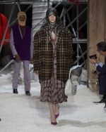 カルバン・クライン 205W39NYC 18年秋コレクション、ジェンダーの垣根を超えた近未来｜写真54