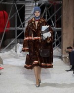 カルバン・クライン 205W39NYC 18年秋コレクション、ジェンダーの垣根を超えた近未来｜写真63