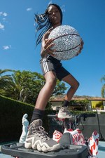 アディダス オリジナルス(adidas Originals) CRAZY｜写真2