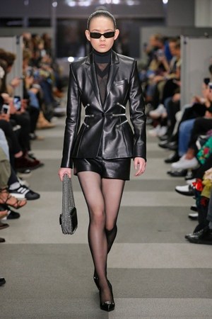 アレキサンダー ワン(alexanderwang) 2018-19年秋冬ウィメンズコレクション  - 写真10