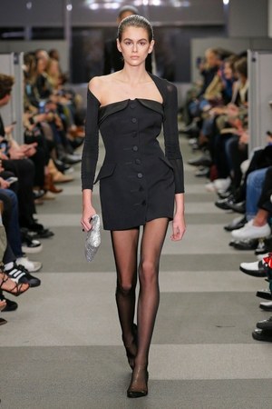 アレキサンダー ワン(alexanderwang) 2018-19年秋冬ウィメンズコレクション  - 写真39