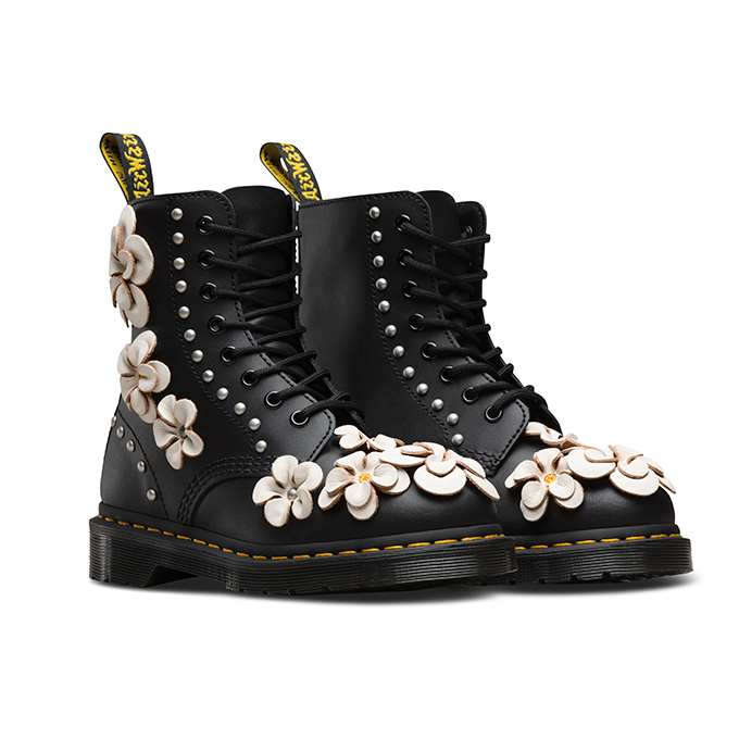 【美品】Dr.Martens フラワーアップリケコレクション　UK4