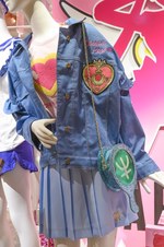 セーラームーン×伊勢丹、東京・大阪・名古屋で限定イベント - パメオ ポーズやニューエラとコラボ｜写真18