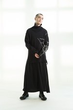 ブラック スキャンダル ヨウジヤマモト 2018-19年秋冬コレクション、過去からのメッセージを昇華｜写真15