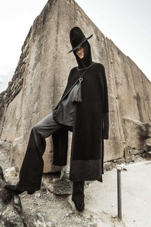 ニコラス ケー(Nicholas K) 2018-19年秋冬ウィメンズコレクション  - 写真1