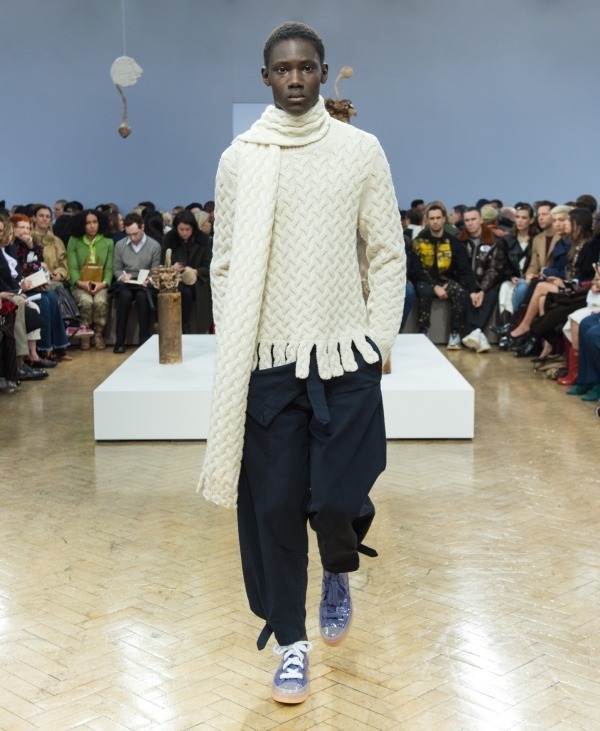 ジェイ ダブリュー アンダーソン(JW Anderson) 2018-19年秋冬ウィメンズ&メンズコレクション  - 写真34