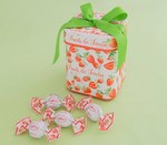 伊チョコ カファレル、“1輪のバラ”をモチーフにした特別チョコやウサギ＆苺モチーフのチョコ缶｜写真4