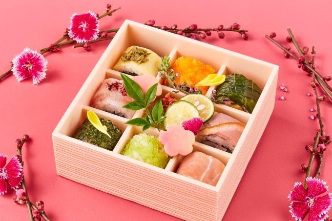 まるで宝石「お花見ロール寿司弁当」一口サイズの寿司36貫が一箱に、シャリ ザ トーキョー スシバーで｜写真2