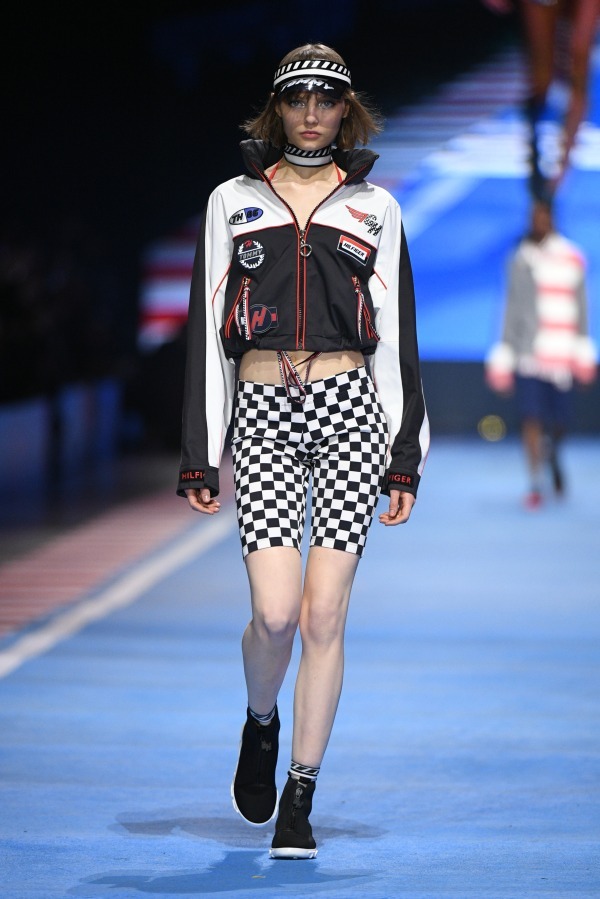 トミー ヒルフィガー(TOMMY HILFIGER) 2018年春夏ウィメンズコレクション  - 写真10