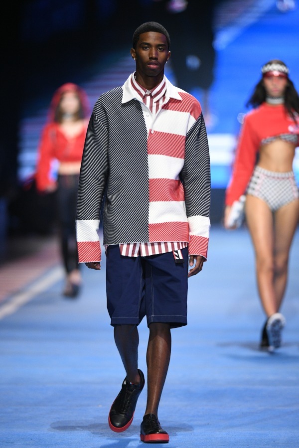 トミー ヒルフィガー(TOMMY HILFIGER) 2018年春夏ウィメンズコレクション  - 写真13