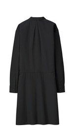 ユニクロ、ボッテガのトーマス・マイヤーとコラボ、初の本格的リゾートウェア＜ウィメンズアイテム＞｜写真28