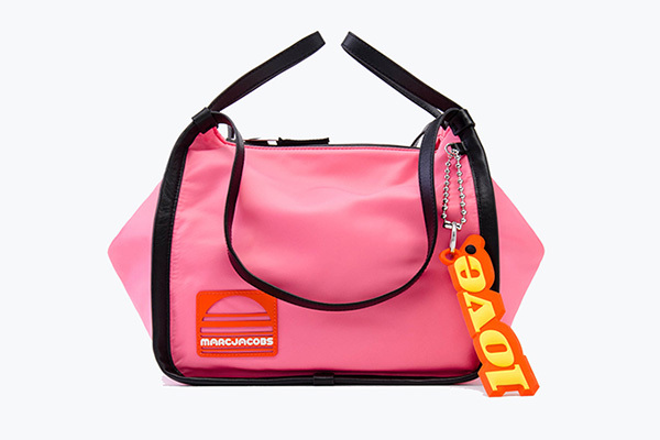 マーク・ジェイコブス｜マーク ジェイコブス「SPORT シリーズ」スポーティかつグラマラスなバッグやサンダル