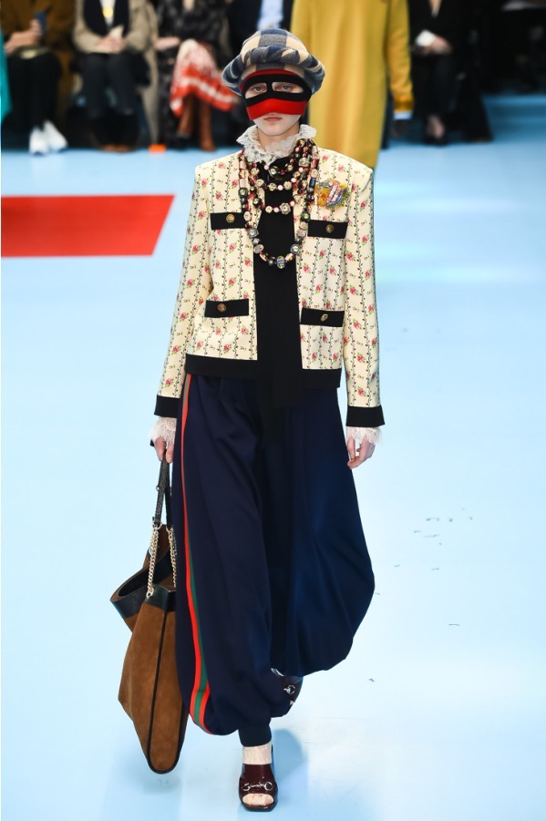 グッチ(GUCCI) 2018-19年秋冬ウィメンズコレクション シルエット - 写真52