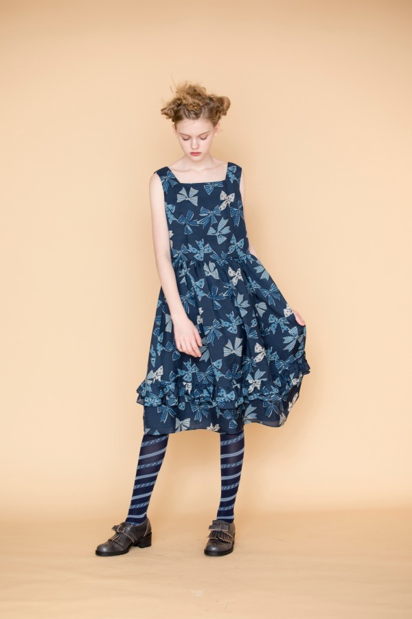 ジェーンマープル18年春の新作 - リボンが躍る爽やかなブルーのワンピースやスカート｜写真16