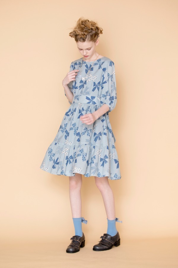 ジェーンマープル18年春の新作 - リボンが躍る爽やかなブルーのワンピースやスカート｜写真7