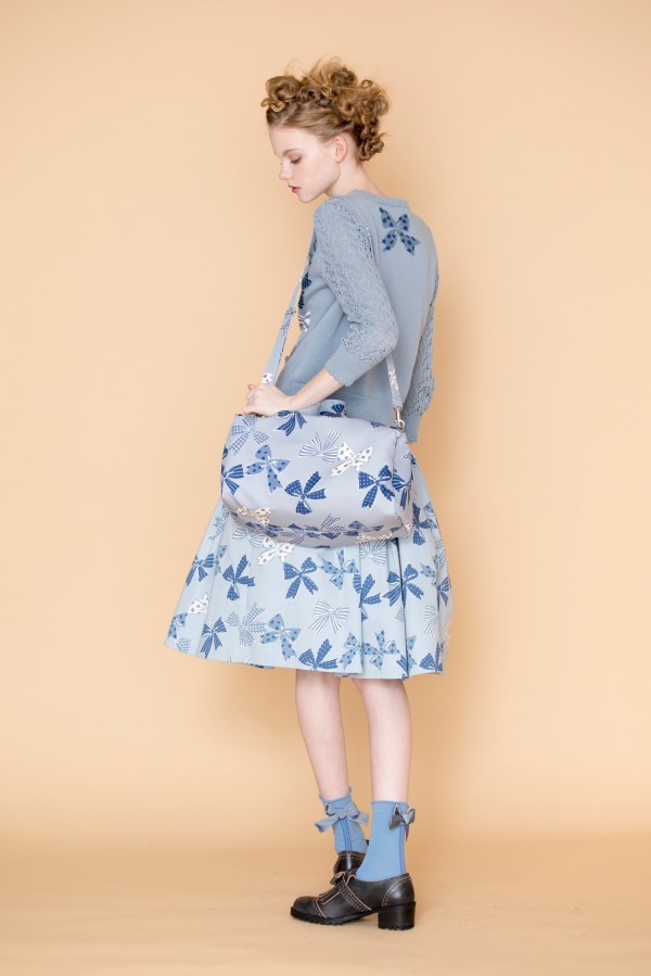 ジェーンマープル18年春の新作 - リボンが躍る爽やかなブルーのワンピースやスカート｜写真3