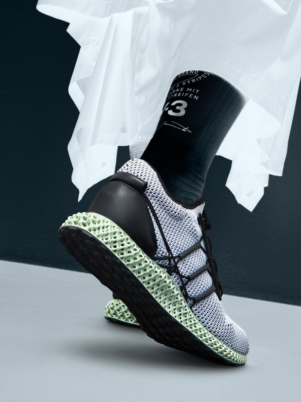 Y-3 y3 4D runner II世界200足限定 yeezy adidas