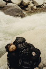 4 モンクレール シモーネ・ロシャのダウンウェア - ビジューやパールで飾ったコートやドレス｜写真24