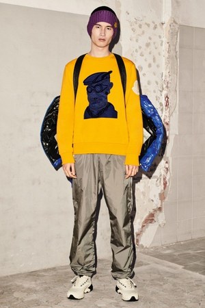 モンクレール ジーニアス 2 モンクレール 1952(MONCLER GENIUS 2 MONCLER 1952) 2018-19年秋冬ウィメンズ&メンズコレクション  - 写真13