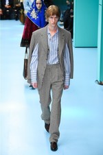 グッチ 2018-19年秋冬メンズコレクション - サイボーグ・ボーイはアブノーマルが基本｜写真18