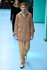 グッチ 2018-19年秋冬メンズコレクション - サイボーグ・ボーイはアブノーマルが基本｜写真26