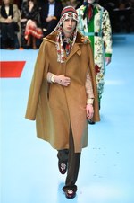 グッチ 2018-19年秋冬メンズコレクション - サイボーグ・ボーイはアブノーマルが基本｜写真41