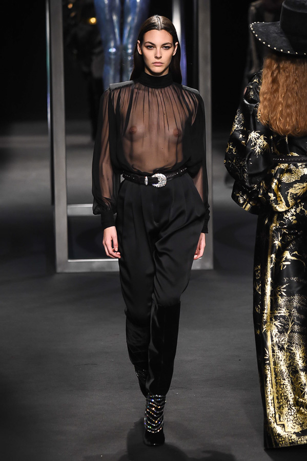 アルベルタ フェレッティ(ALBERTA FERRETTI) 2018-19年秋冬ウィメンズコレクション  - 写真50