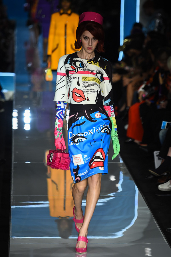 モスキーノ(MOSCHINO) 2018-19年秋冬ウィメンズコレクション  - 写真21