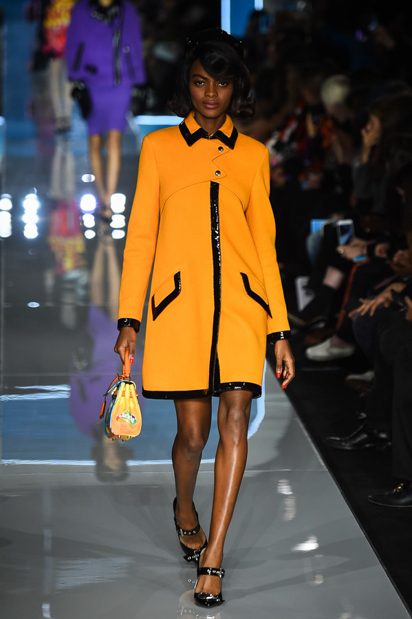 モスキーノ(MOSCHINO) 2018-19年秋冬ウィメンズコレクション  - 写真24