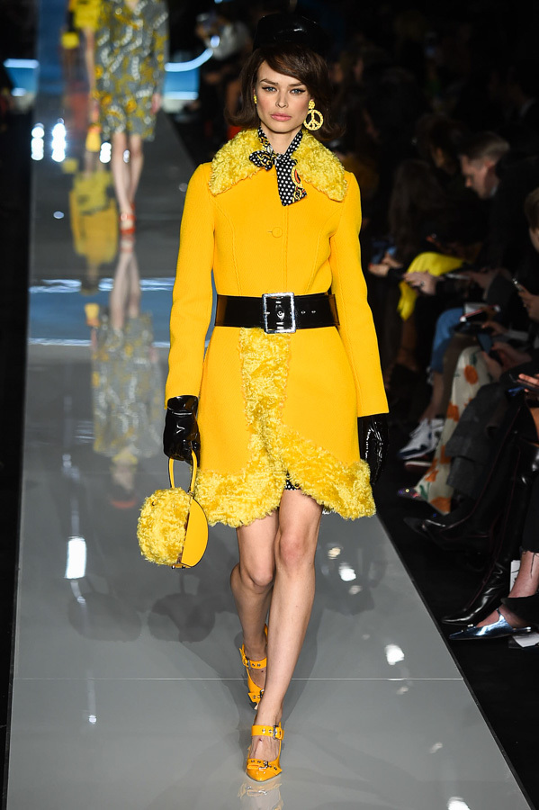 モスキーノ(MOSCHINO) 2018-19年秋冬ウィメンズコレクション  - 写真47