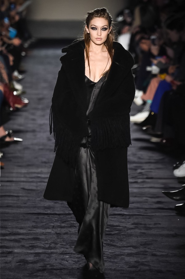 マックスマーラ(Max Mara) 2018-19年秋冬ウィメンズコレクション  - 写真55