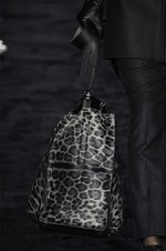 マックスマーラ 2018-19年秋冬コレクション - 強い光の奥底に眠る、伝統的な美と洗練さ｜写真41