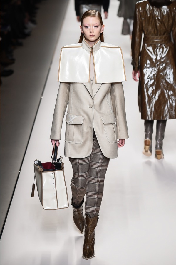 フェンディ(FENDI) 2018-19年秋冬ウィメンズコレクション  - 写真8