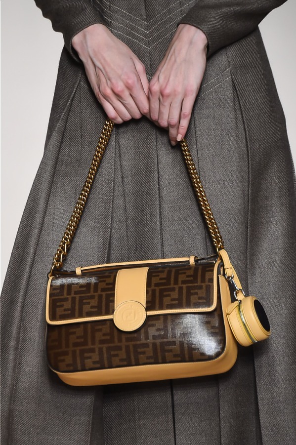 フェンディ(FENDI) 2018-19年秋冬ウィメンズコレクション  - 写真31