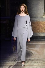 アンテプリマ 2018-19年秋冬コレクション - 冬に芽吹いたモダンロマンス｜写真8