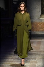 アンテプリマ 2018-19年秋冬コレクション - 冬に芽吹いたモダンロマンス｜写真36