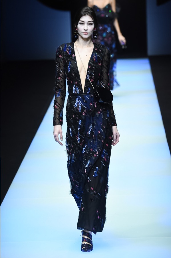 ジョルジオ アルマーニ(Giorgio Armani) 2018-19年秋冬ウィメンズコレクション シルエット - 写真93