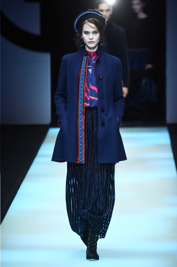 ジョルジオ アルマーニ(Giorgio Armani) 2018-19年秋冬ウィメンズコレクション シルエット - 写真48