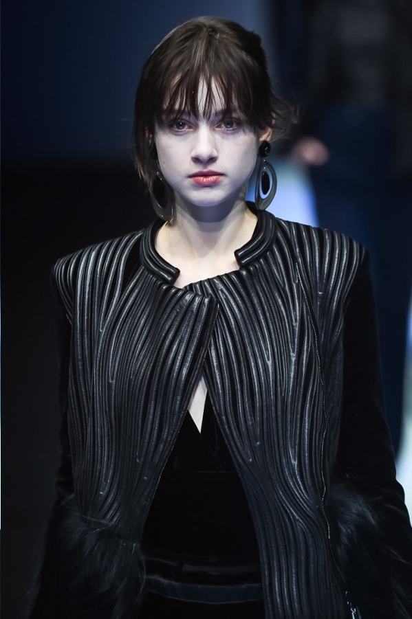 ジョルジオ アルマーニ(Giorgio Armani) 2018-19年秋冬ウィメンズコレクション  - 写真72