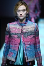 ジョルジオ アルマーニ 2018年秋冬コレクション - 小さなひねりを集めて作る味のある雰囲気｜写真43