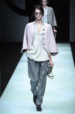 ジョルジオ アルマーニ 2018年秋冬コレクション - 小さなひねりを集めて作る味のある雰囲気｜写真5