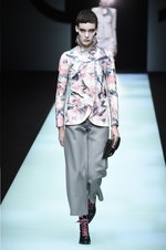 ジョルジオ アルマーニ 2018年秋冬コレクション - 小さなひねりを集めて作る味のある雰囲気｜写真13