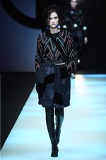 ジョルジオ アルマーニ 2018年秋冬コレクション - 小さなひねりを集めて作る味のある雰囲気｜写真55