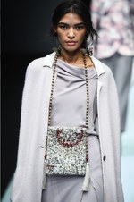 ジョルジオ アルマーニ 2018年秋冬コレクション - 小さなひねりを集めて作る味のある雰囲気｜写真12