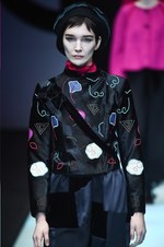 ジョルジオ アルマーニ 2018年秋冬コレクション - 小さなひねりを集めて作る味のある雰囲気｜写真57