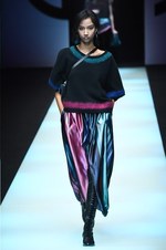 ジョルジオ アルマーニ 2018年秋冬コレクション - 小さなひねりを集めて作る味のある雰囲気｜写真46