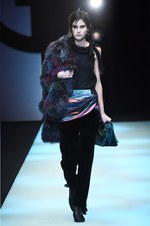 ジョルジオ アルマーニ 2018年秋冬コレクション - 小さなひねりを集めて作る味のある雰囲気｜写真47